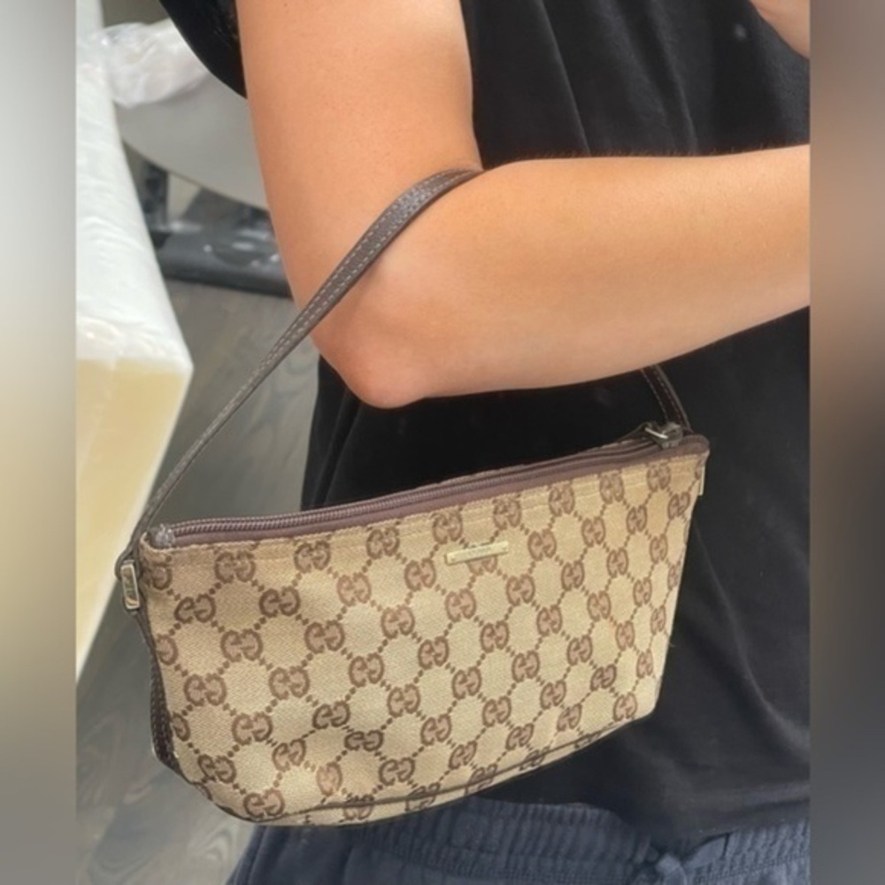 Gucci small handbag , GG canvas